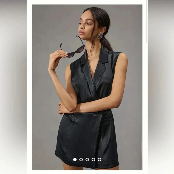 Anthropologie Pants - Anthropologie Size 12 Silky Blazer Romper in Black